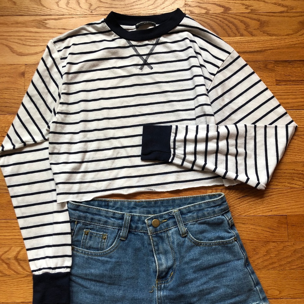 BRANDY MELVILLE LONG SLEEVE